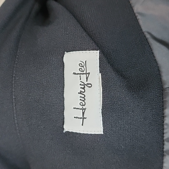 VINTAGE Henry Lee Black Suit Style Dress with Leopard Contrast - Picture 6 of 7